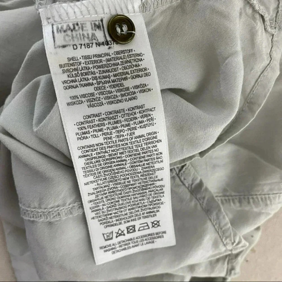 Stitch &‎ Soul M gray BOHO feather tassels short sleeve top - Picture 5 of 6